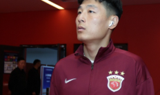 乐鱼电竞APP下载:武磊：膝盖伤势是不可逆的，现在踢比赛前，还是要吃止疼药